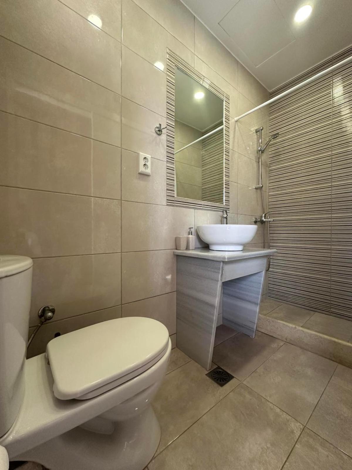 Stefanos Apartment