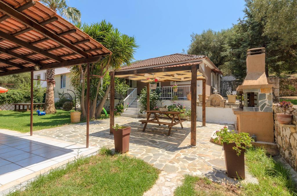 Apartment Stefanos *